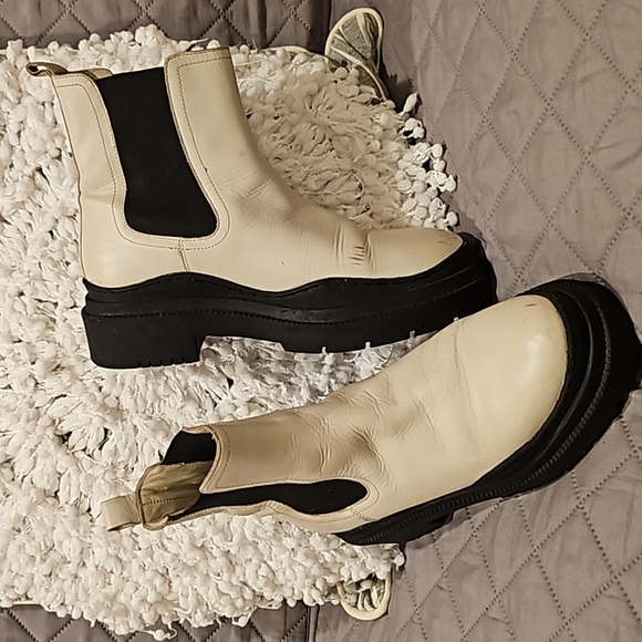 Free People Boots - Picture 1 of 16